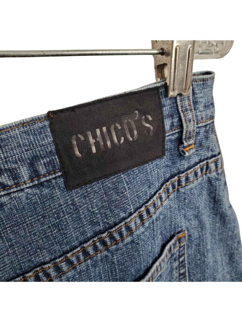Chicos Denim 2 Size L Skirt Denim Blue Jean Mid Rise Stretch Crosshatch Casual - Picture 7 of 10